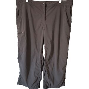 LL Bean Pants Womens 20 Black Access Trail Capris Hiking Camping Active Stretch